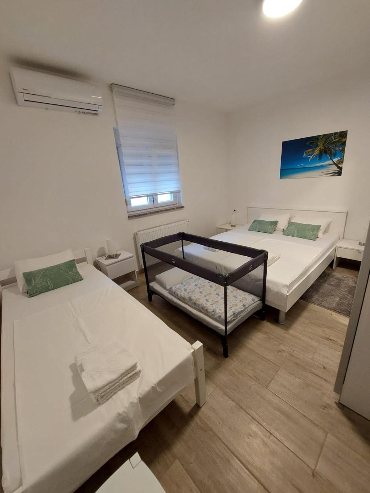 Ruza Apartmani Zadar Exterior foto